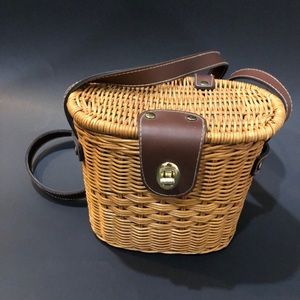 Rattan basket purse